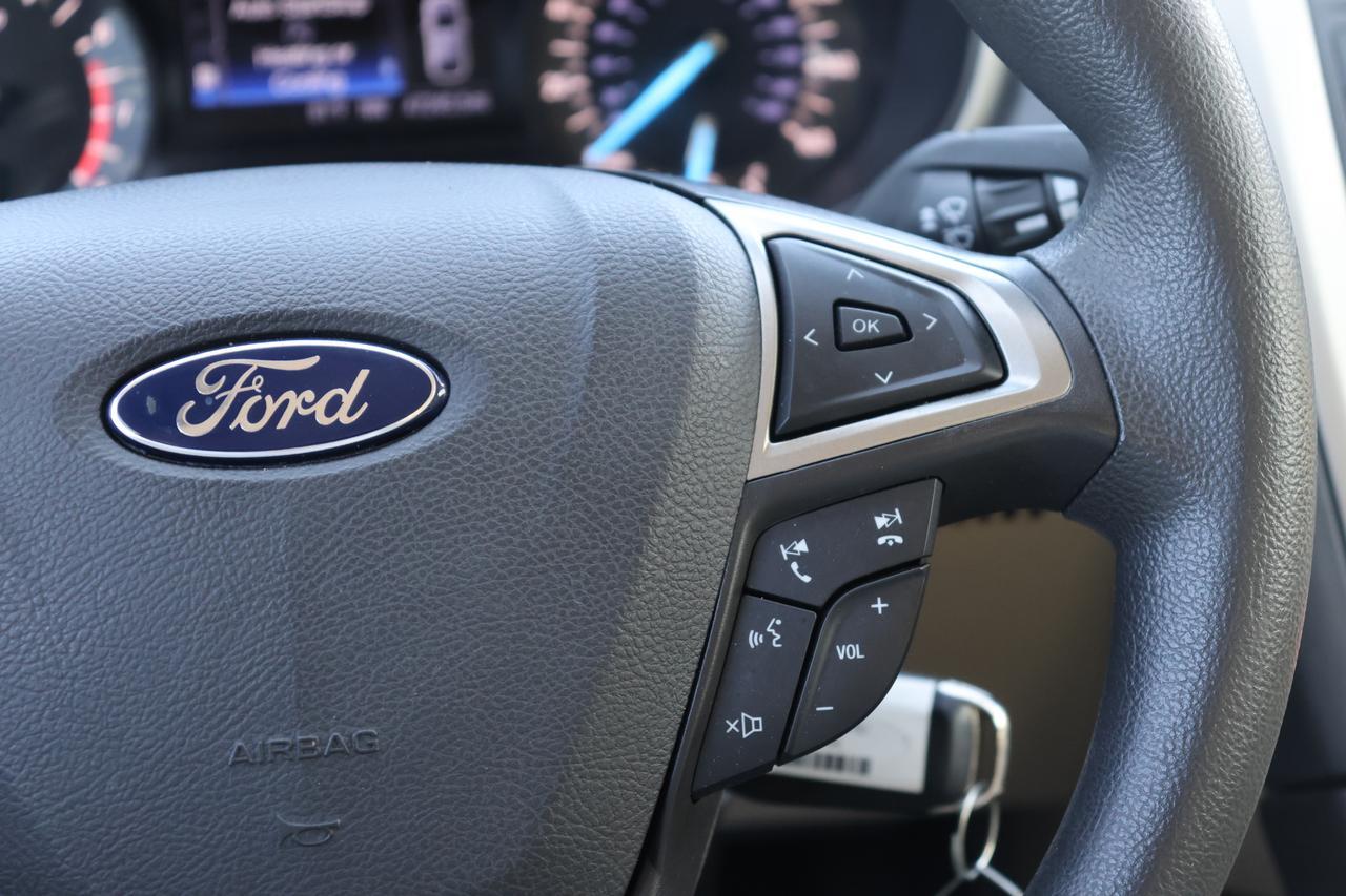 2016 FORD FUSION SE Houston TX