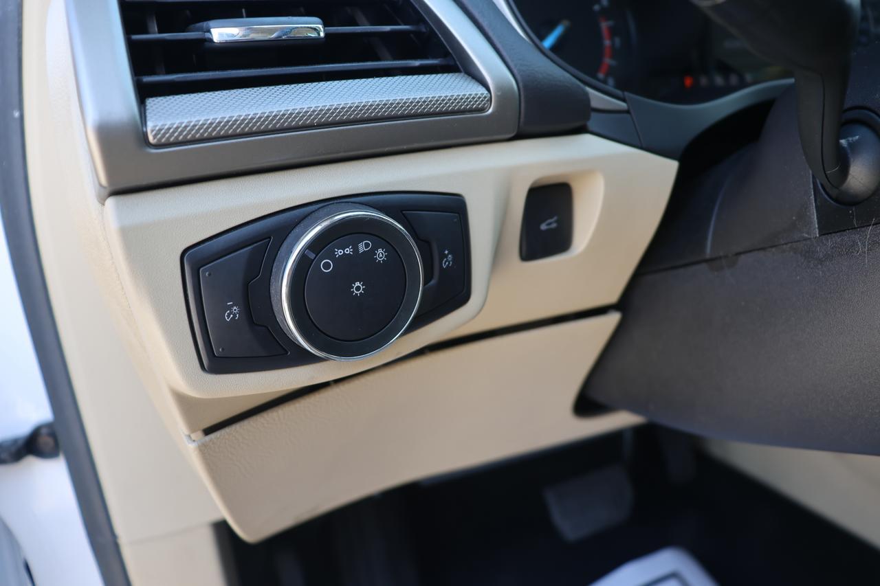 2016 FORD FUSION SE Houston TX