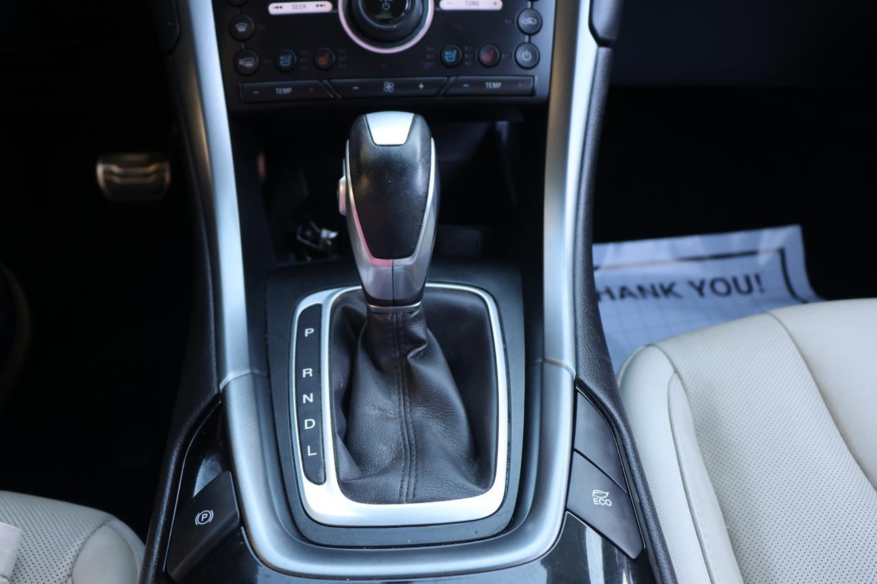 2016 FORD FUSION TITANIUM HEV WHITE at G Motors