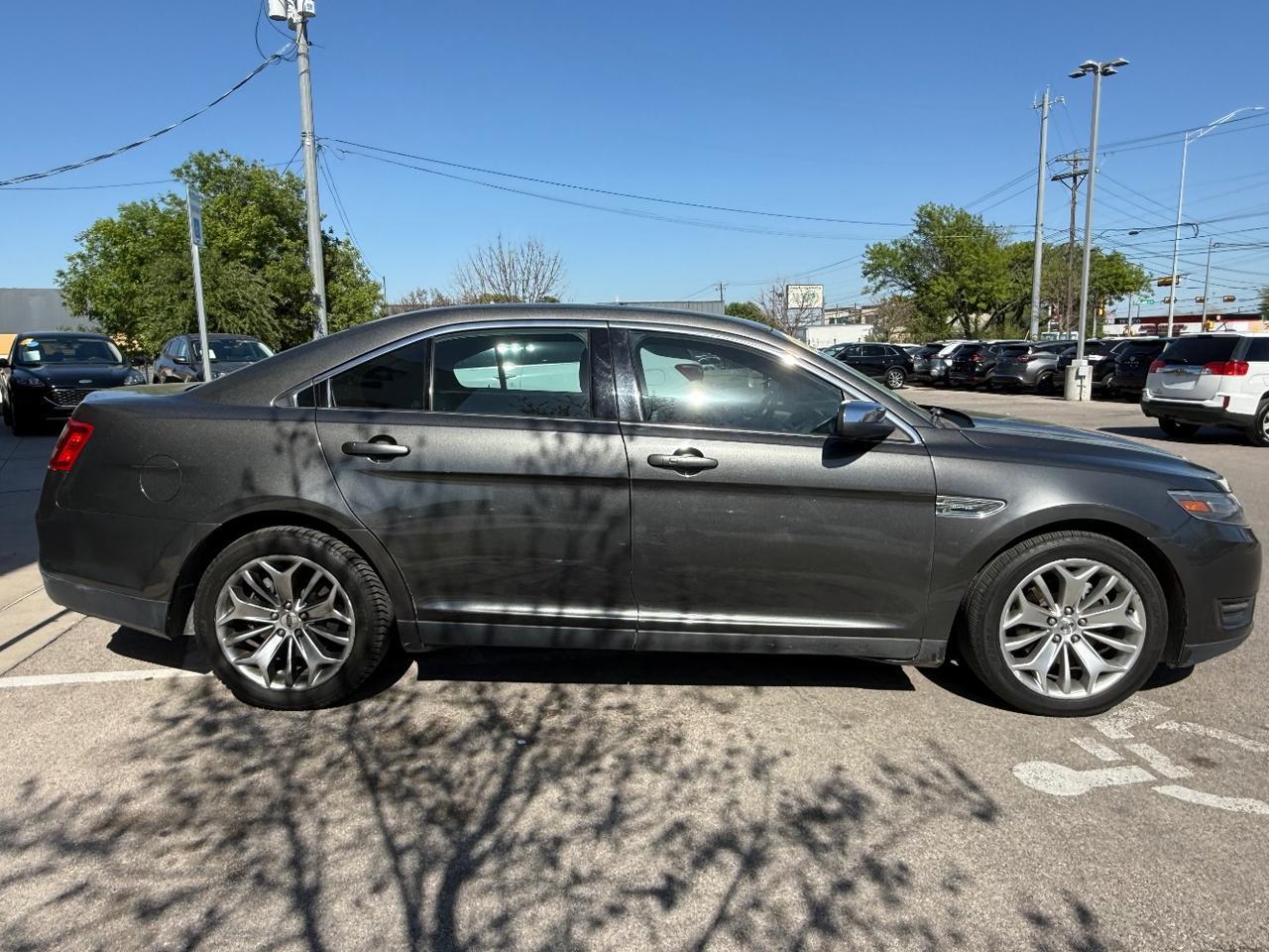 2016 FORD TAURUS LIMITED Austin TX