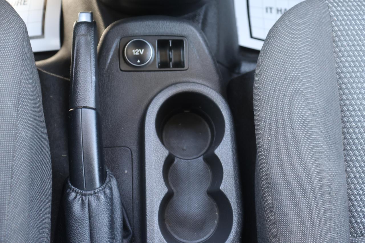 2016 FORD TRANSIT CONNECT XL Houston TX