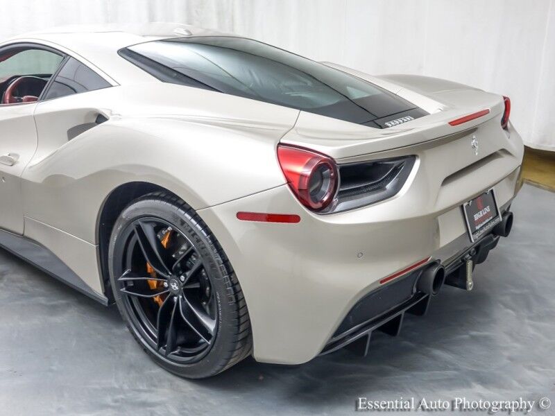 2016 Ferrari 488 GTB Willowbrook IL