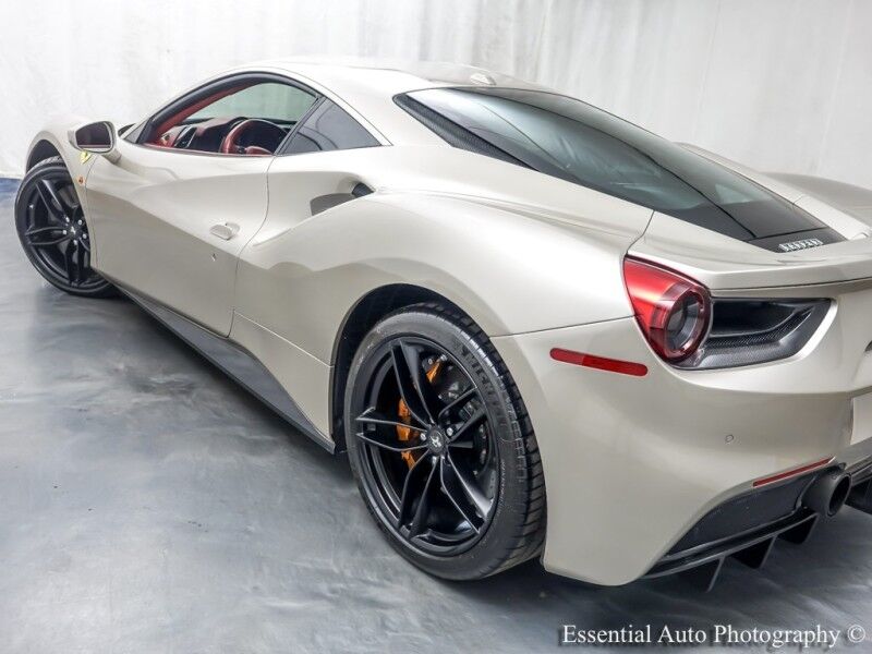 2016 Ferrari 488 GTB Willowbrook IL