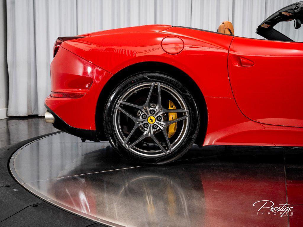 2016 Ferrari California T 2dr Conv North Miami Beach FL