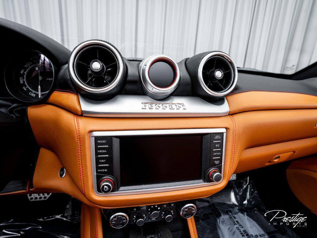 2016 Ferrari California T 2dr Conv North Miami Beach FL