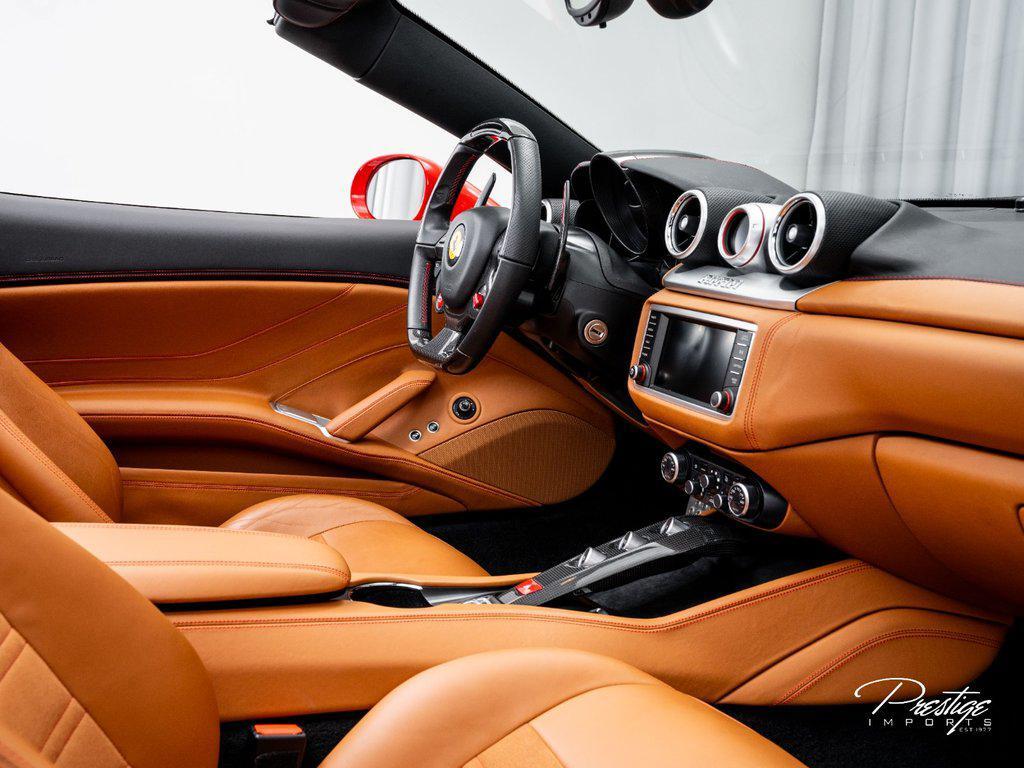 2016 Ferrari California T 2dr Conv North Miami Beach FL