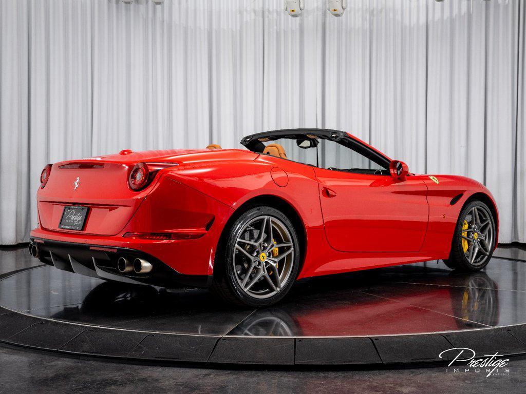 2016 Ferrari California T 2dr Conv North Miami Beach FL