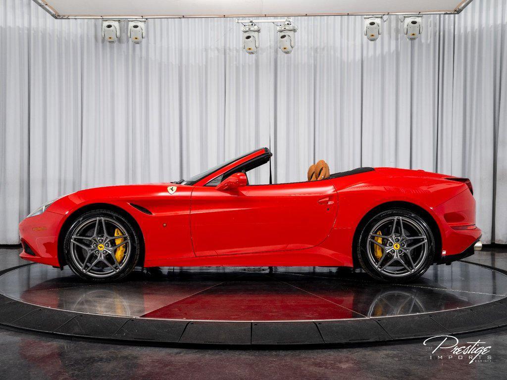 2016 Ferrari California T 2dr Conv North Miami Beach FL