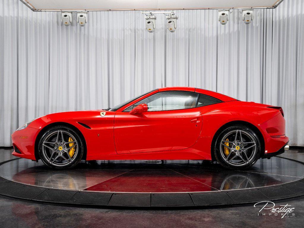 2016 Ferrari California T 2dr Conv North Miami Beach FL