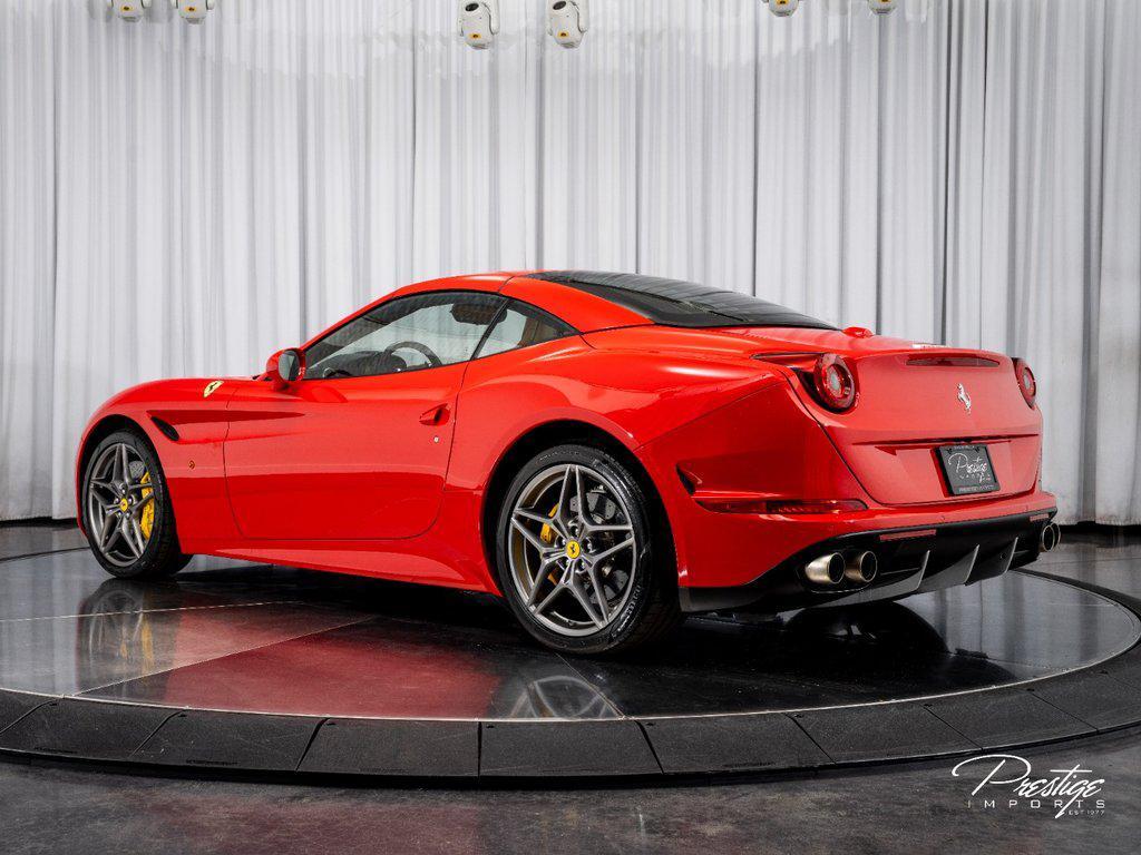 2016 Ferrari California T 2dr Conv North Miami Beach FL