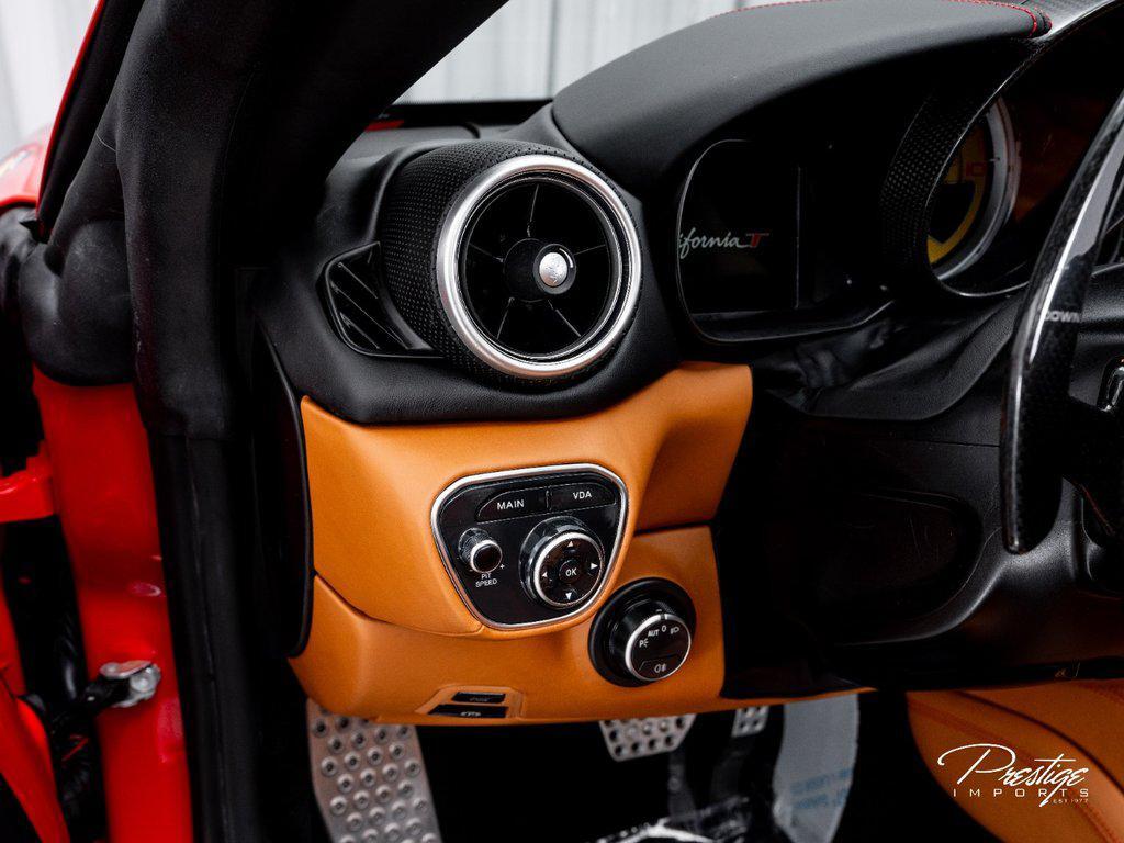 2016 Ferrari California T 2dr Conv North Miami Beach FL