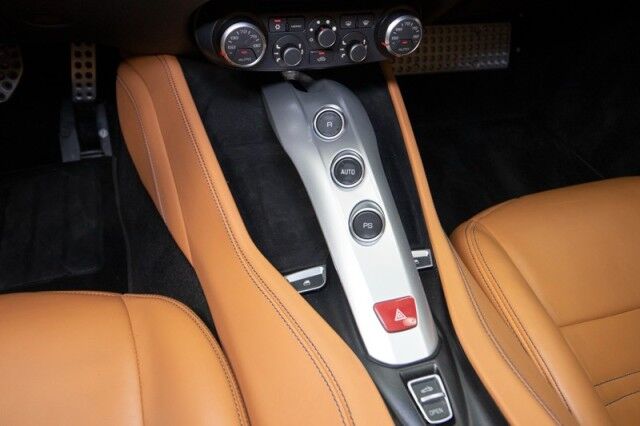 2016 Ferrari California T *ONLY 9600 MILES* *MATTE GREY WRAP* *APPLE CARPLAY* *BACKBONE STYLE SEATS* San Diego CA