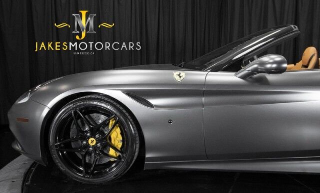 2016 Ferrari California T *ONLY 9600 MILES* *MATTE GREY WRAP* *APPLE CARPLAY* *BACKBONE STYLE SEATS* San Diego CA