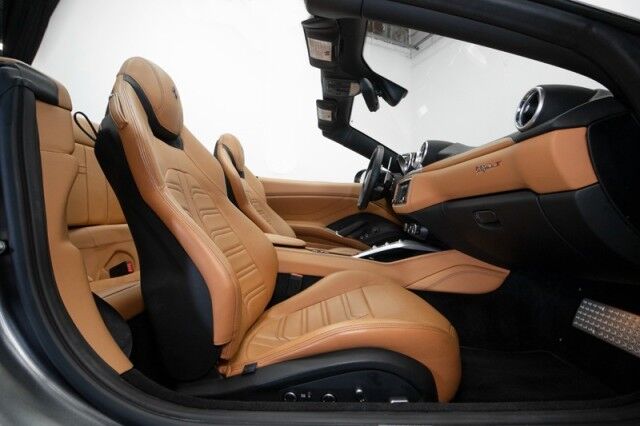 2016 Ferrari California T *ONLY 9600 MILES* *MATTE GREY WRAP* *APPLE CARPLAY* *BACKBONE STYLE SEATS* San Diego CA