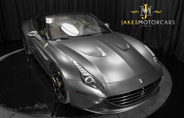 2016 Ferrari California T *ONLY 9600 MILES* *MATTE GREY WRAP* *APPLE CARPLAY* *BACKBONE STYLE SEATS* San Diego CA