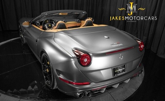 2016 Ferrari California T *ONLY 9600 MILES* *MATTE GREY WRAP* *APPLE CARPLAY* *BACKBONE STYLE SEATS* San Diego CA