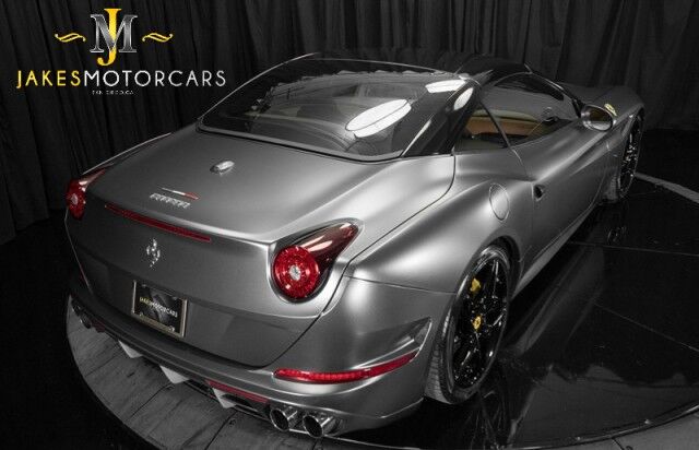 2016 Ferrari California T *ONLY 9600 MILES* *MATTE GREY WRAP* *APPLE CARPLAY* *BACKBONE STYLE SEATS* San Diego CA