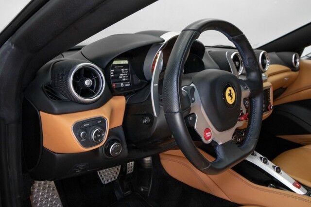 2016 Ferrari California T *ONLY 9600 MILES* *MATTE GREY WRAP* *APPLE CARPLAY* *BACKBONE STYLE SEATS* San Diego CA