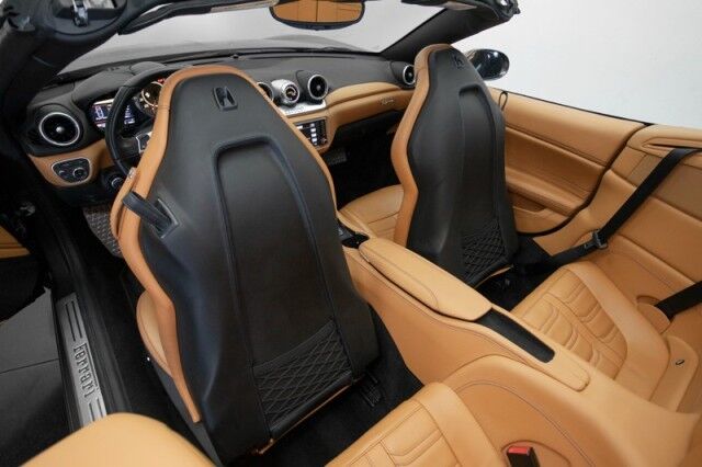 2016 Ferrari California T *ONLY 9600 MILES* *MATTE GREY WRAP* *APPLE CARPLAY* *BACKBONE STYLE SEATS* San Diego CA