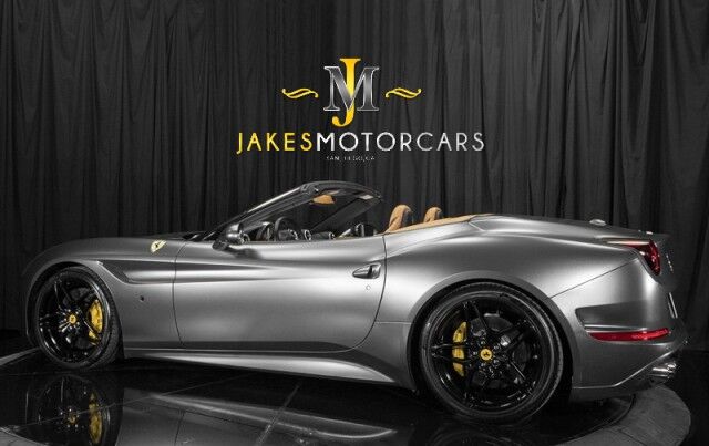 2016 Ferrari California T *ONLY 9600 MILES* *MATTE GREY WRAP* *APPLE CARPLAY* San Diego CA
