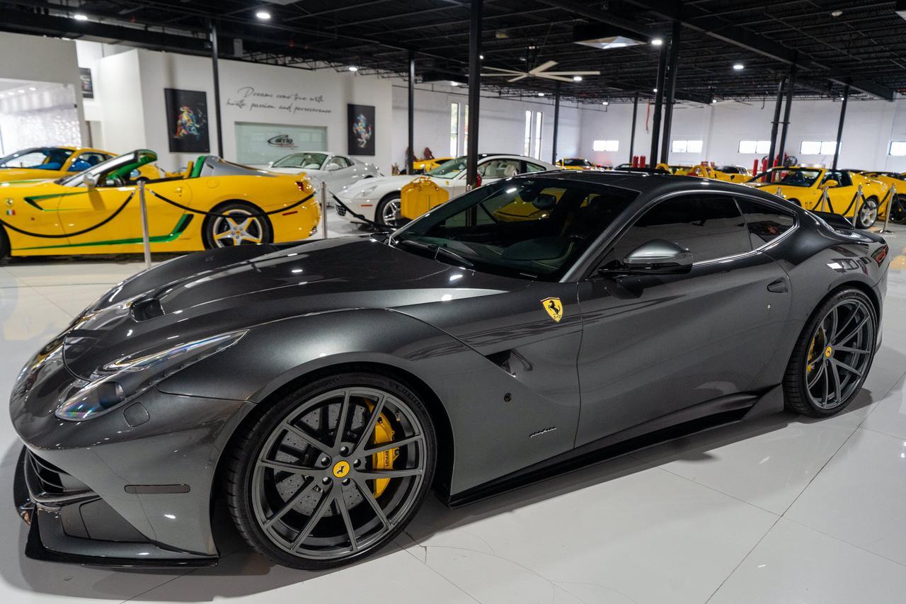 2016 Ferrari F12berlinetta