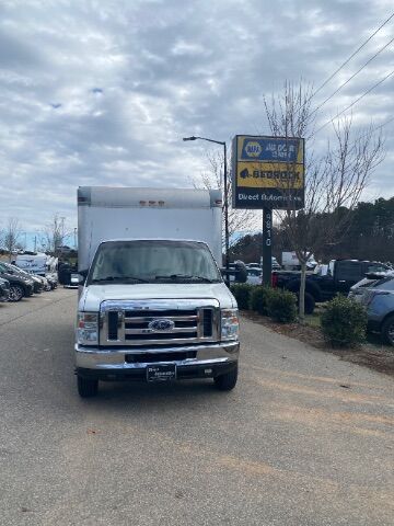 2016 Ford 14' BOX W/ TOMMY LIFT E-350 Super Duty