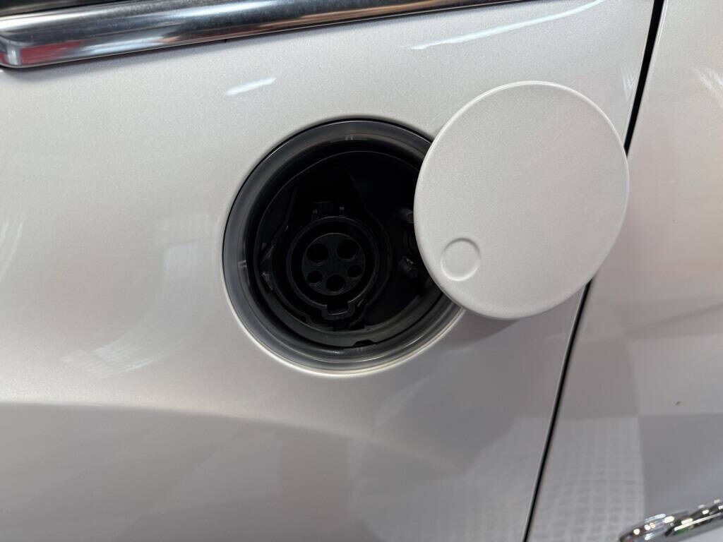 2016 Ford C-Max Energi SEL Royal Oak MI