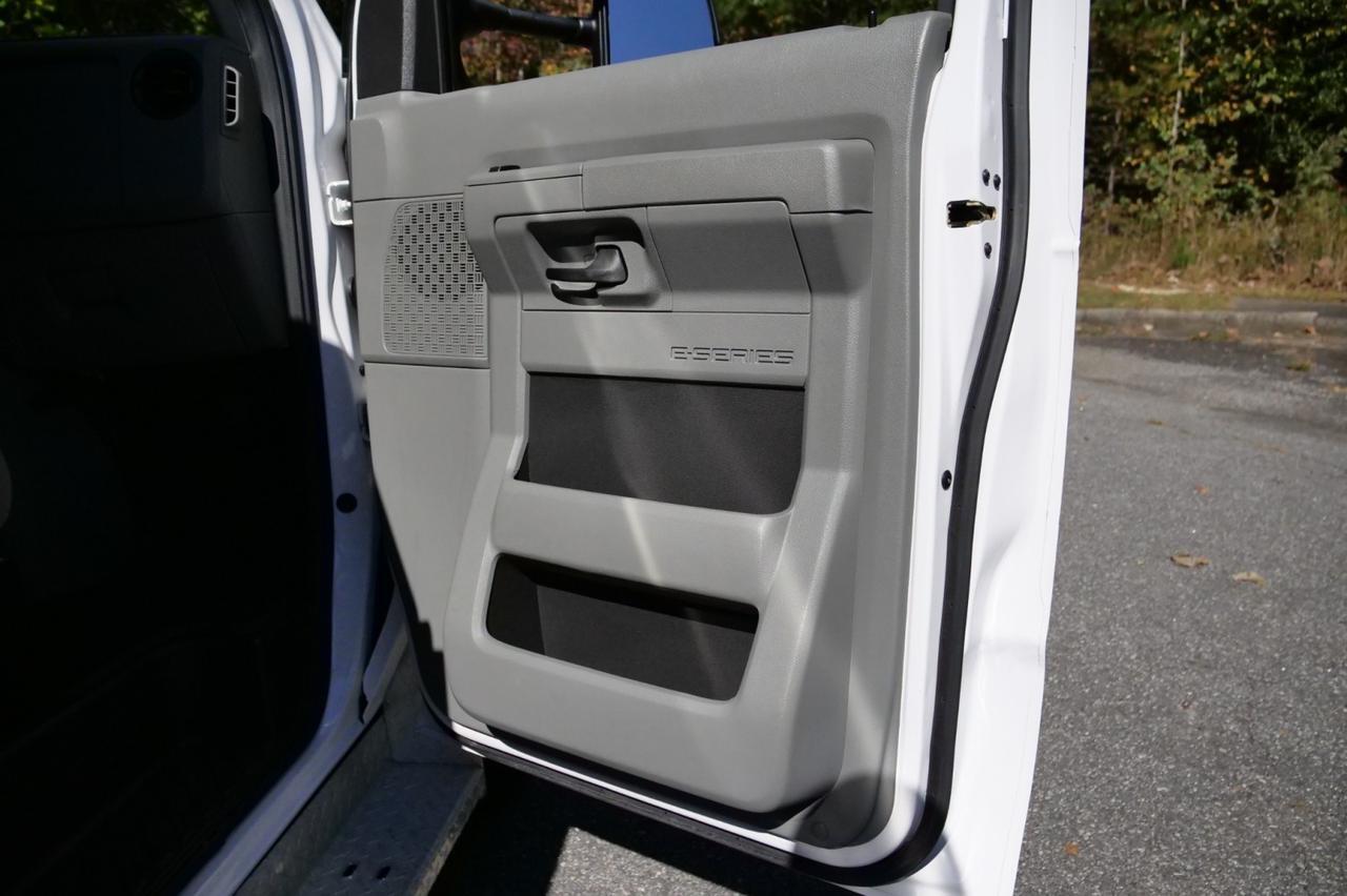 2016 Ford E-350 Service Utility Van / Knapheide KUV / LOW MILES! Lincolnton NC