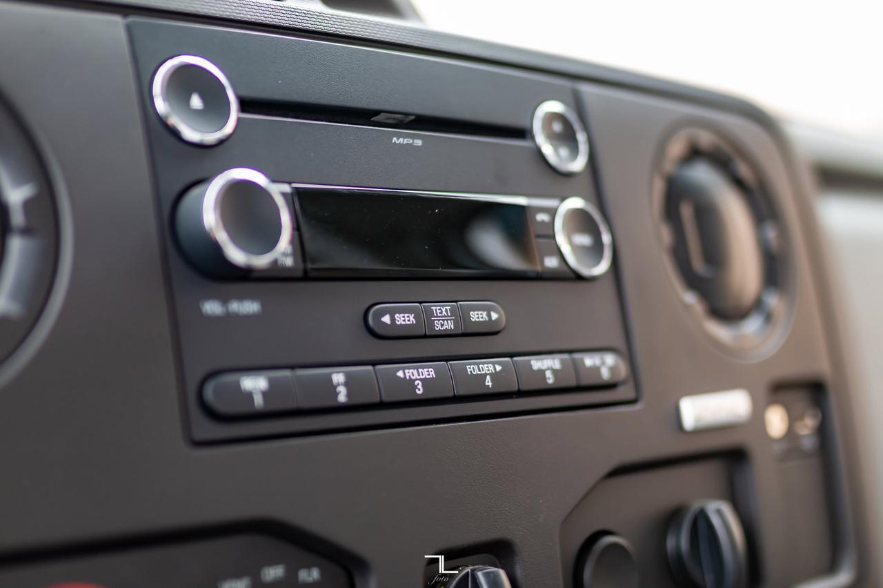 2016 Ford E-450 16 Ft. Cube Van Red Deer AB