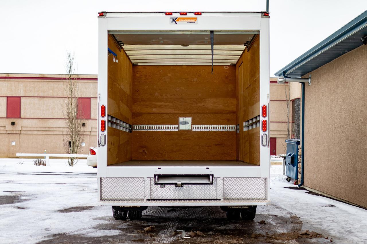 2016 Ford E-450 16 Ft. Cube Van Red Deer AB