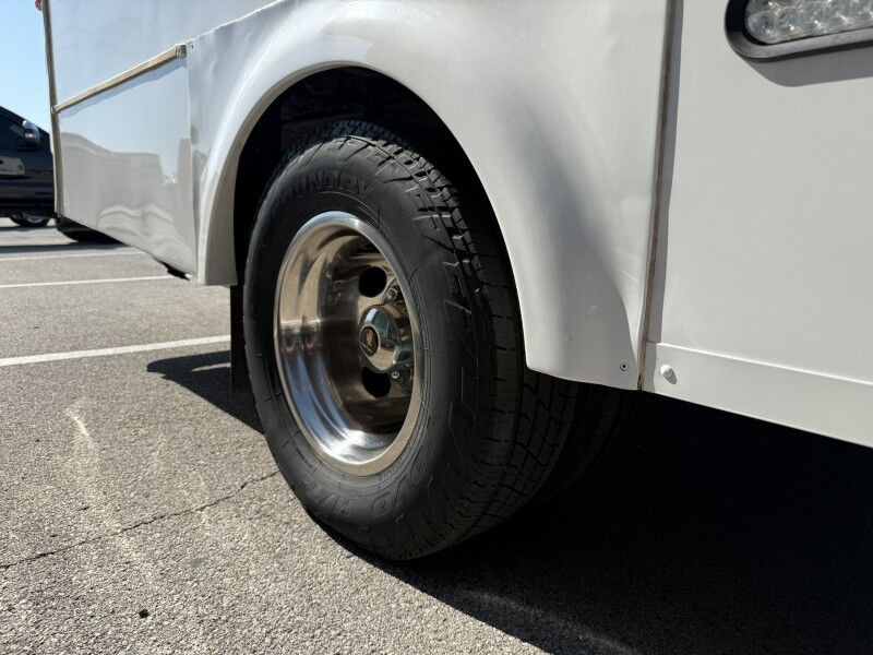 2016 Ford E-450 Passenger Bus w/ Wheelchair Lift Collinsville OK