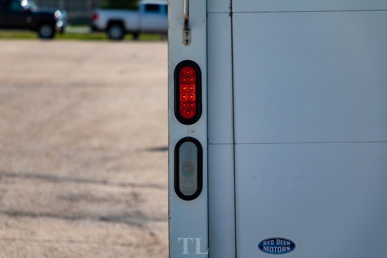 2016 Ford E-450 SD Cutaway Cube Van Red Deer AB