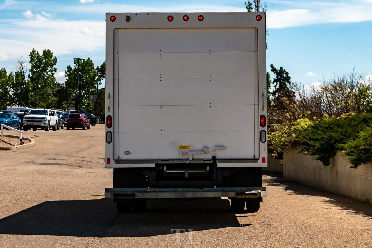 2016 Ford E-450 SD Cutaway Cube Van Red Deer AB