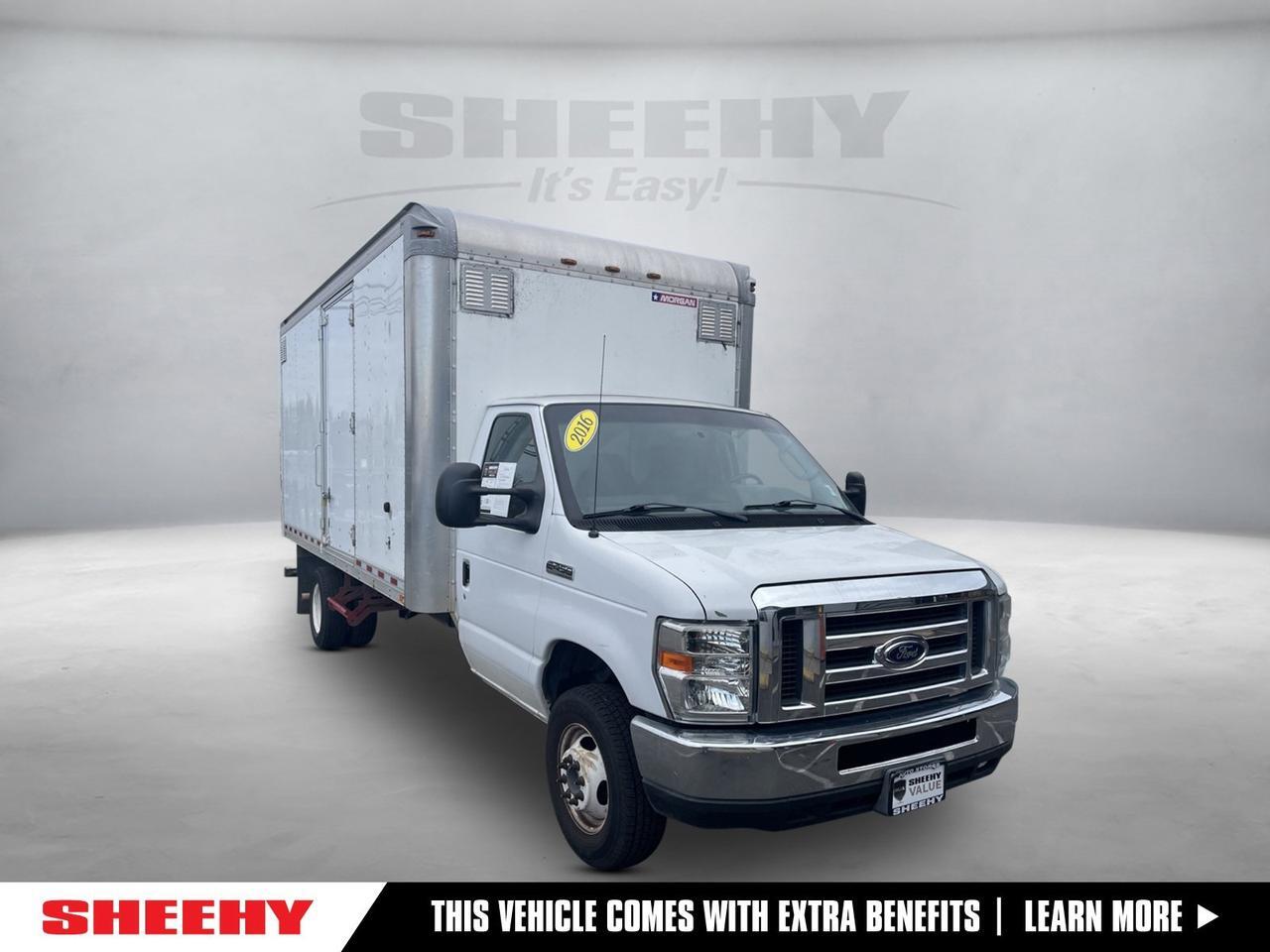 2016 Ford E-450SD Base