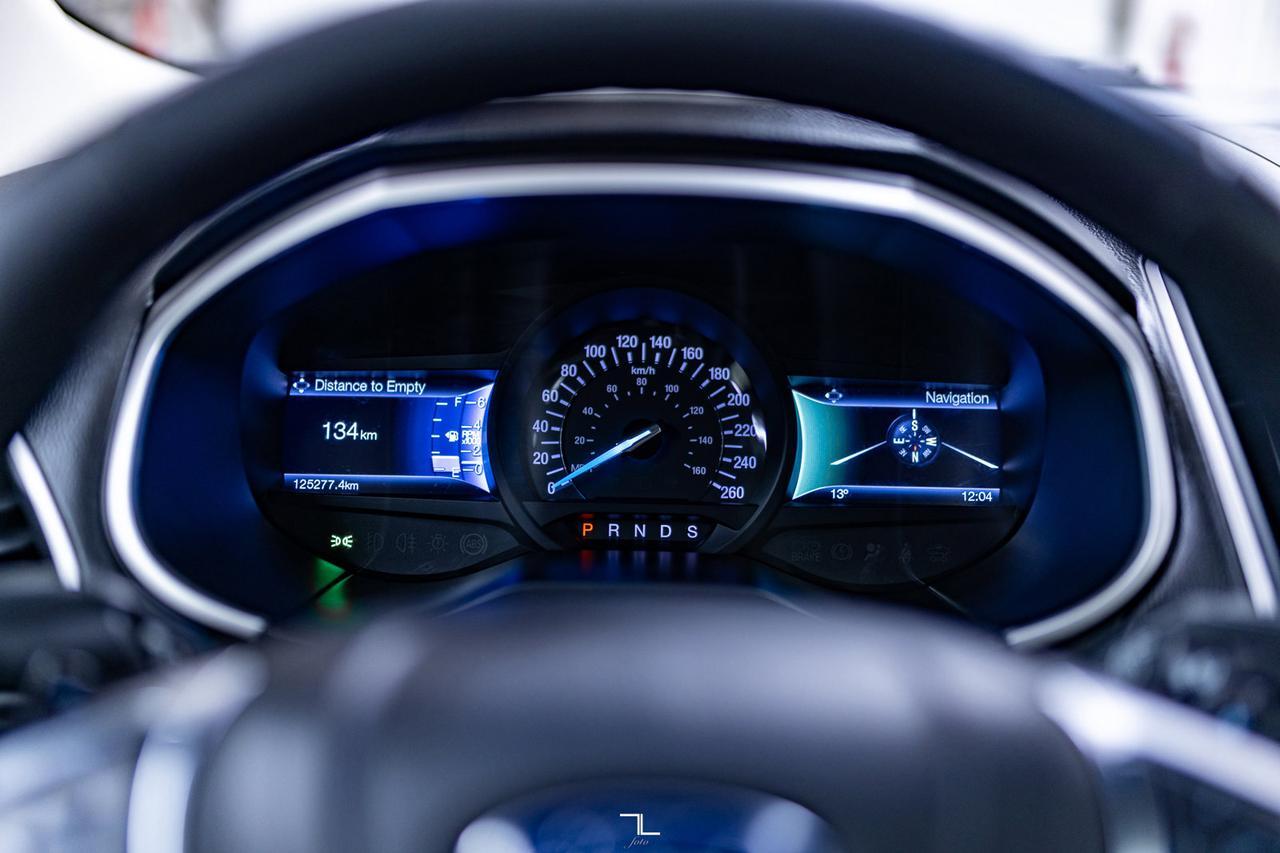 2016 Ford Edge AWD SEL Leather Roof Nav BCam Red Deer AB