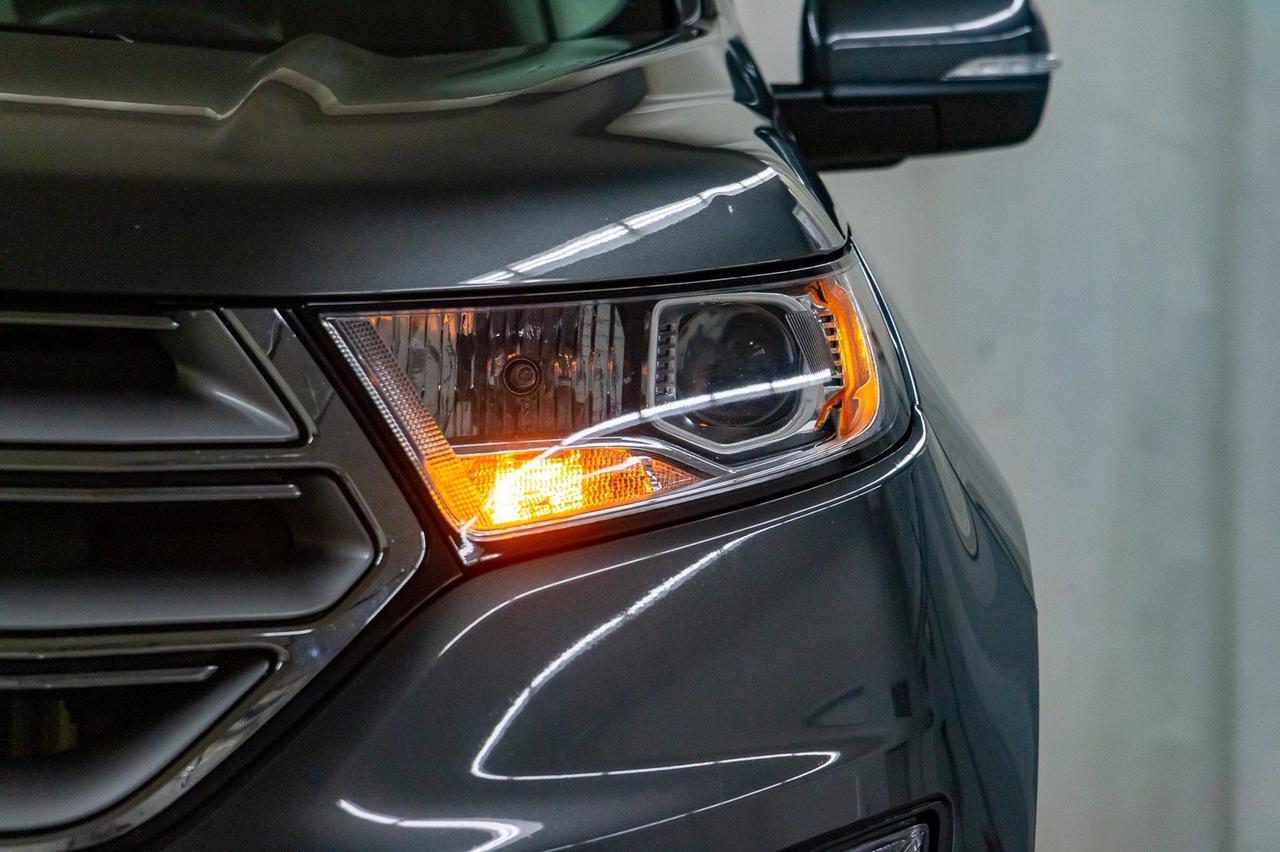 2016 Ford Edge AWD SEL Leather Roof Nav BCam Red Deer AB