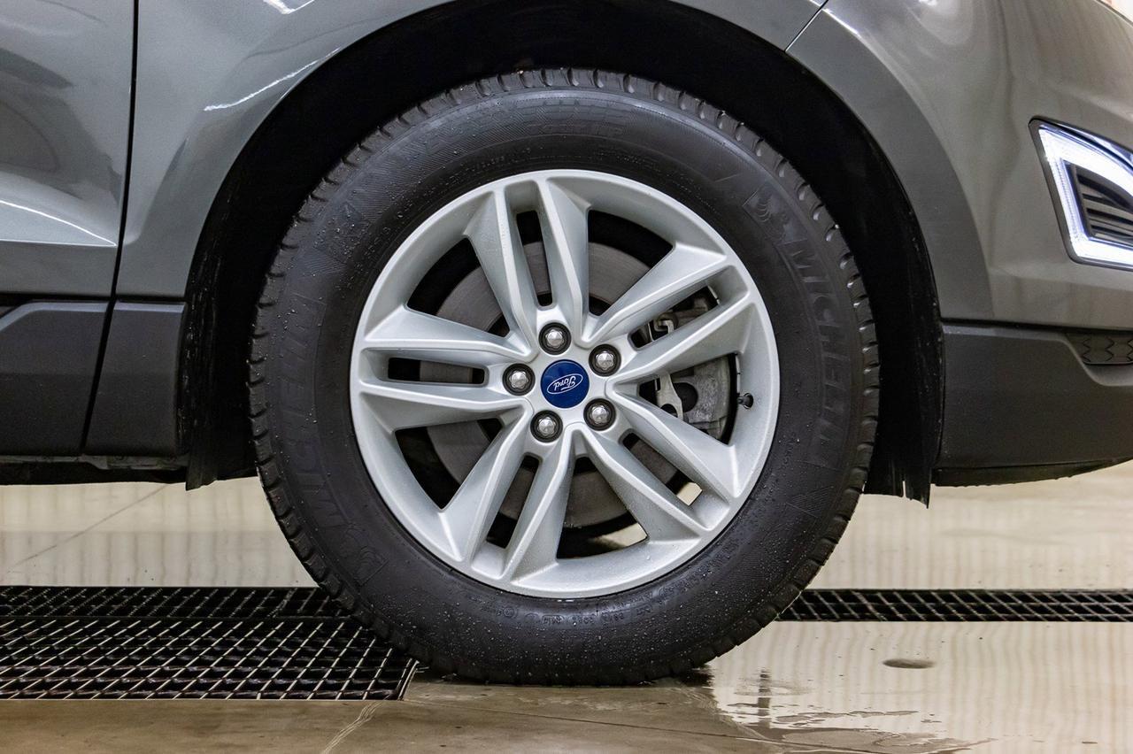 2016 Ford Edge AWD SEL Leather Roof Nav BCam Red Deer AB