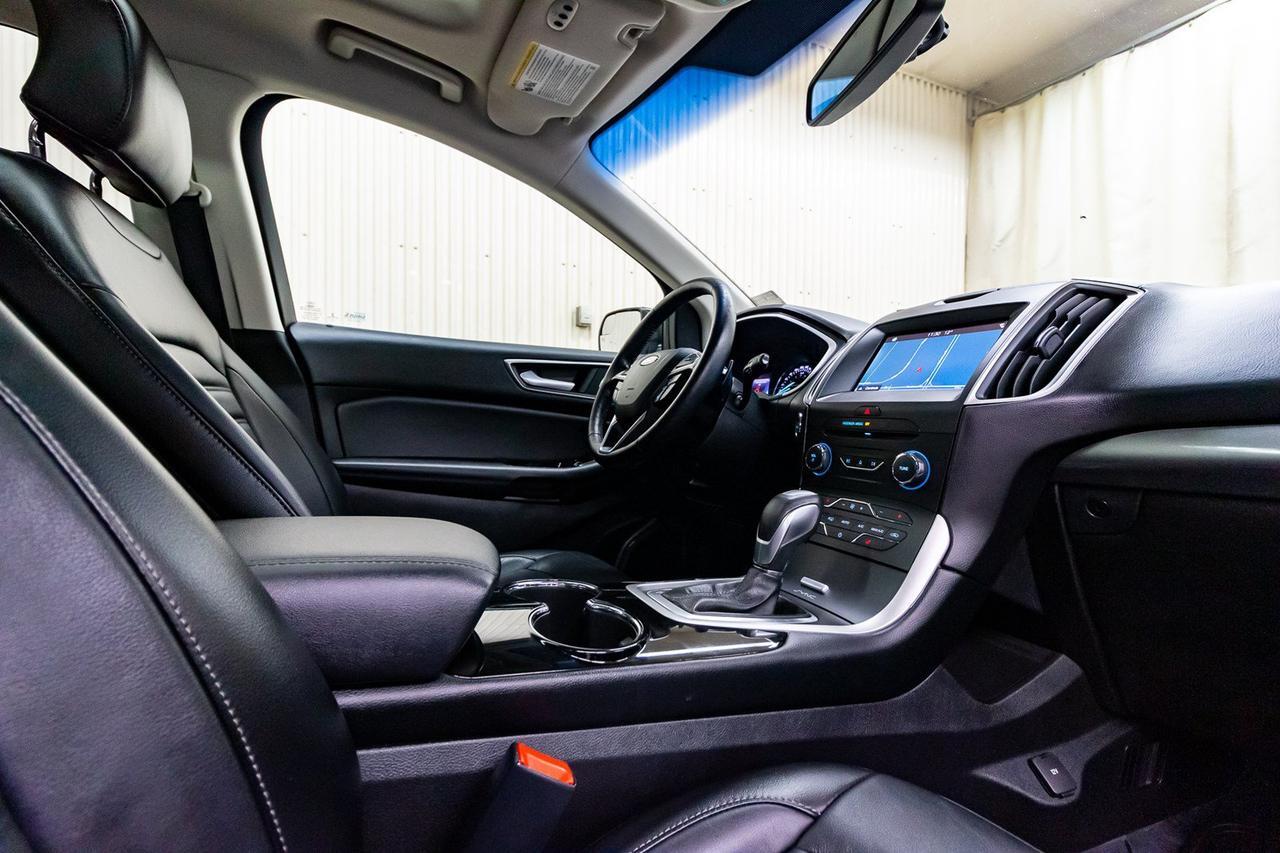 2016 Ford Edge AWD SEL Leather Roof Nav BCam Red Deer AB
