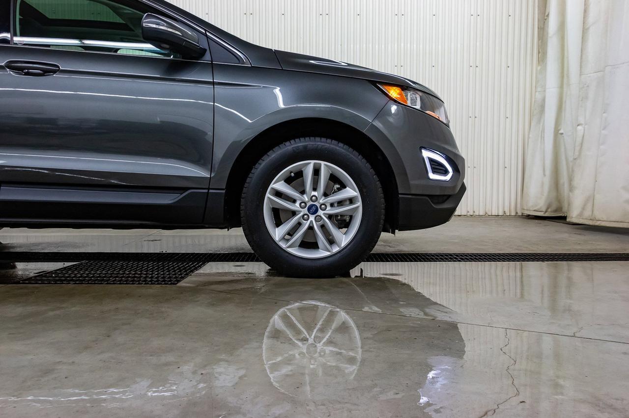 2016 Ford Edge AWD SEL Roof Nav BCam Red Deer AB