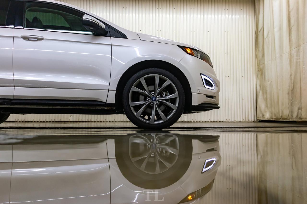 2016 Ford Edge AWD Sport Leather Roof Nav BCam Red Deer AB