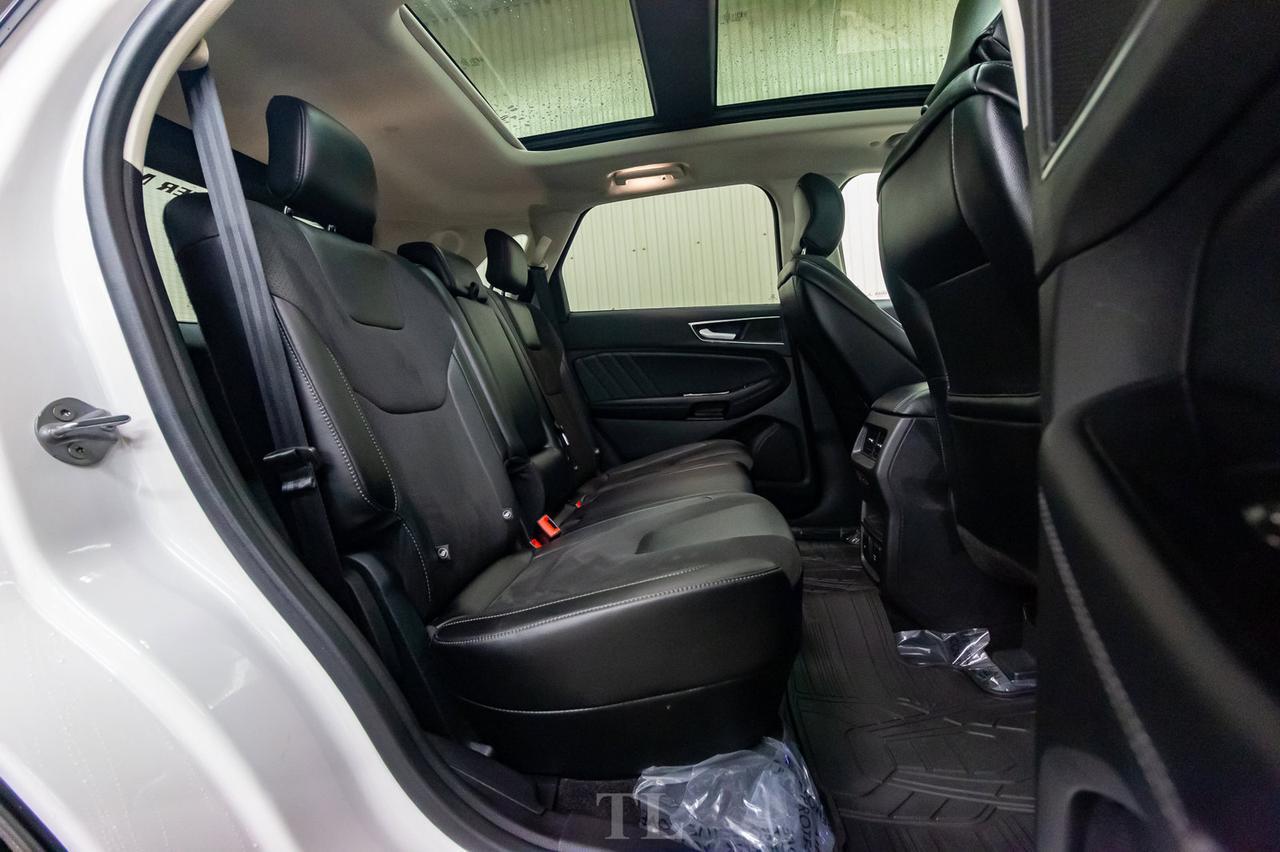 2016 Ford Edge AWD Sport Leather Roof Nav BCam Red Deer AB