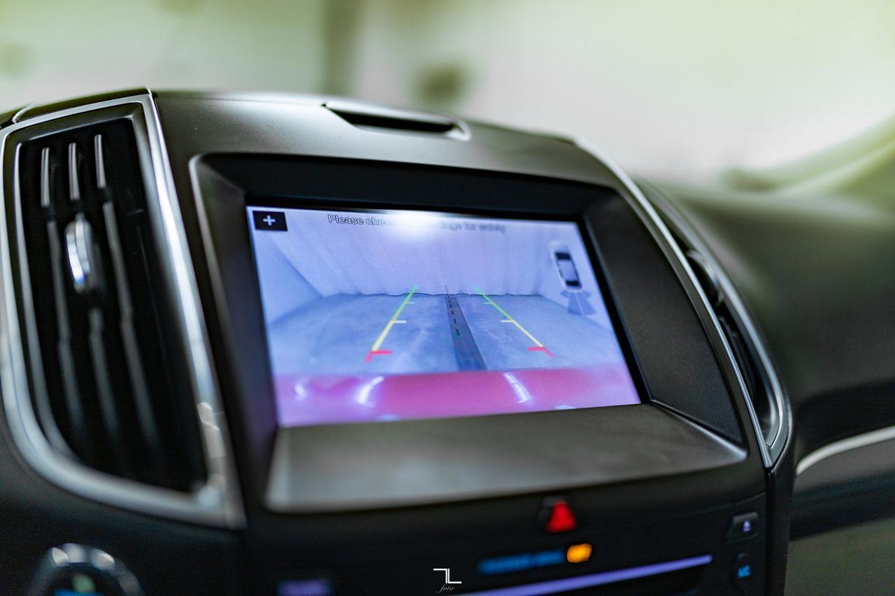 2016 Ford Edge AWD Titanium Leather Roof Nav BCam Red Deer AB