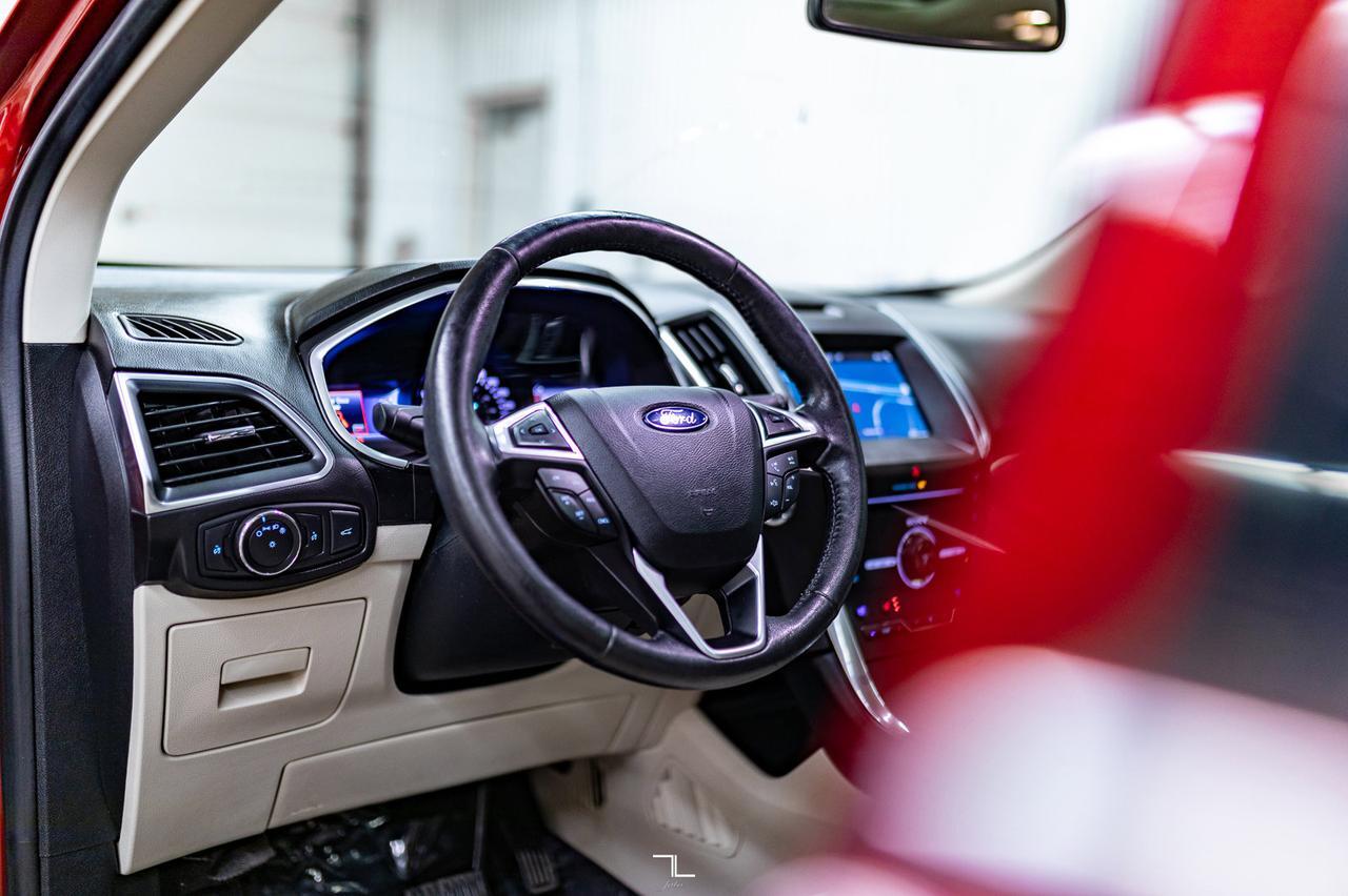 2016 Ford Edge AWD Titanium Leather Roof Nav BCam Red Deer AB