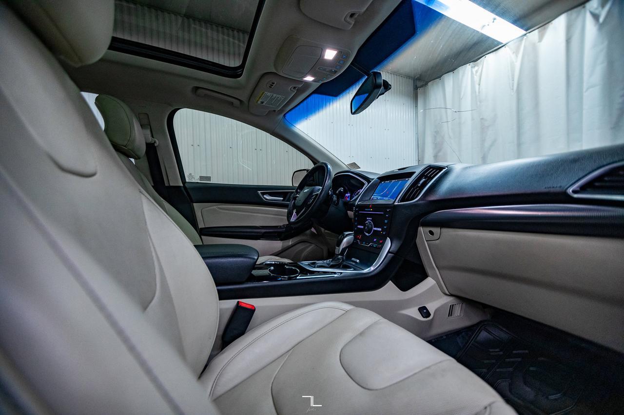 2016 Ford Edge AWD Titanium Leather Roof Nav BCam Red Deer AB