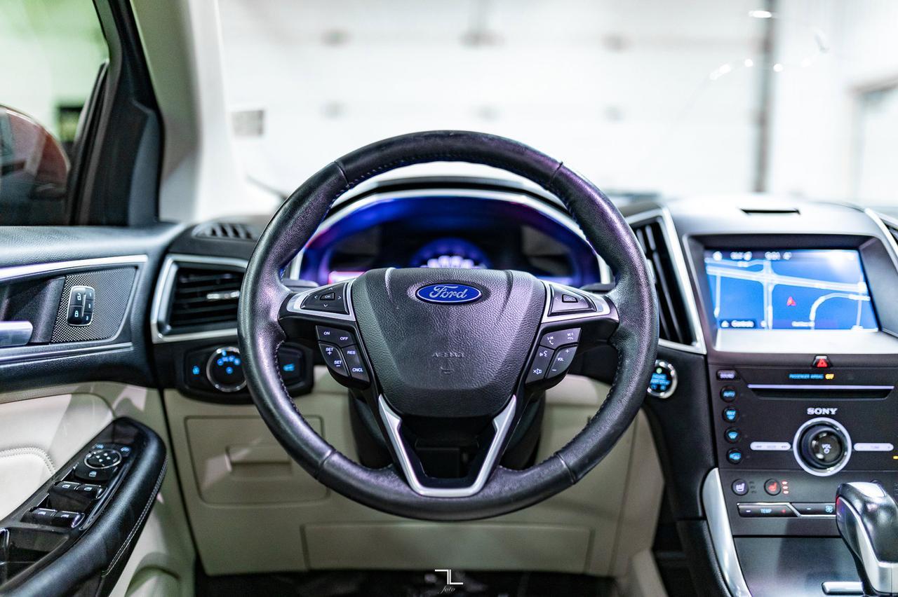 2016 Ford Edge AWD Titanium Leather Roof Nav BCam Red Deer AB