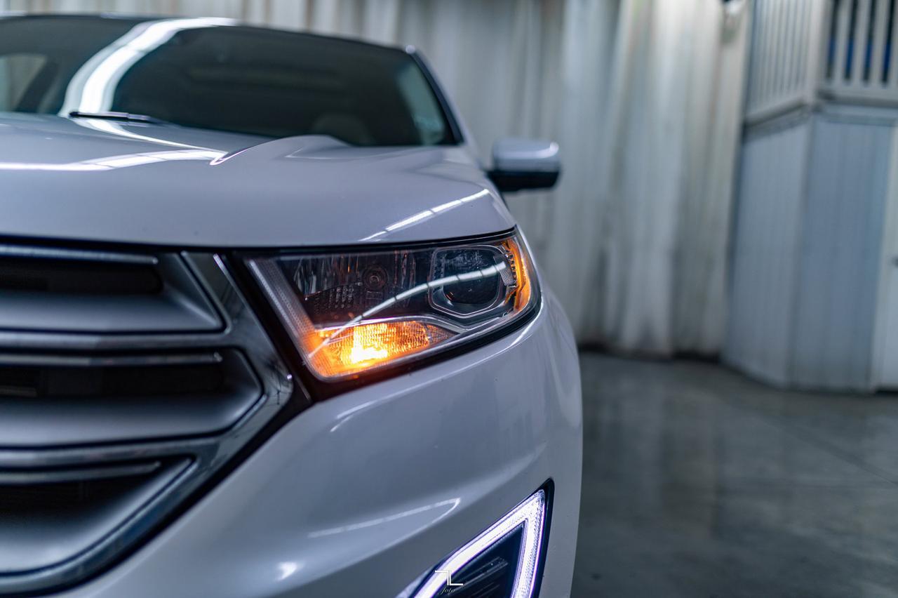 2016 Ford Edge AWD Titanium Leather Roof Nav BCam Red Deer AB