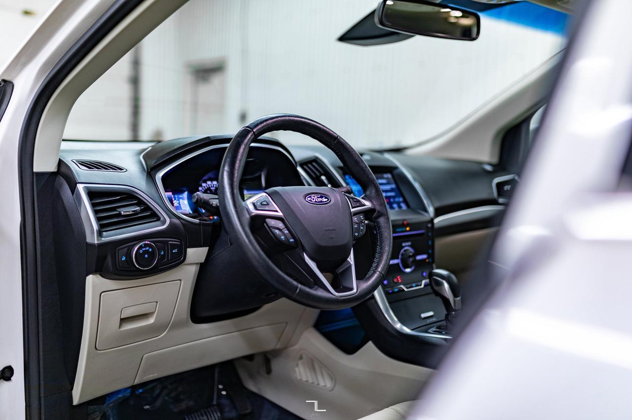 2016 Ford Edge AWD Titanium Leather Roof Nav BCam Red Deer AB