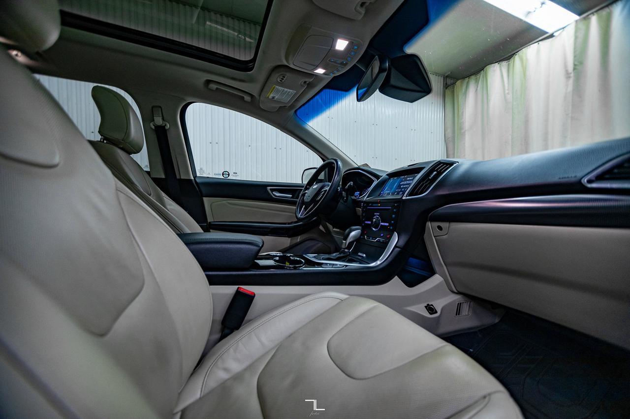 2016 Ford Edge AWD Titanium Leather Roof Nav BCam Red Deer AB