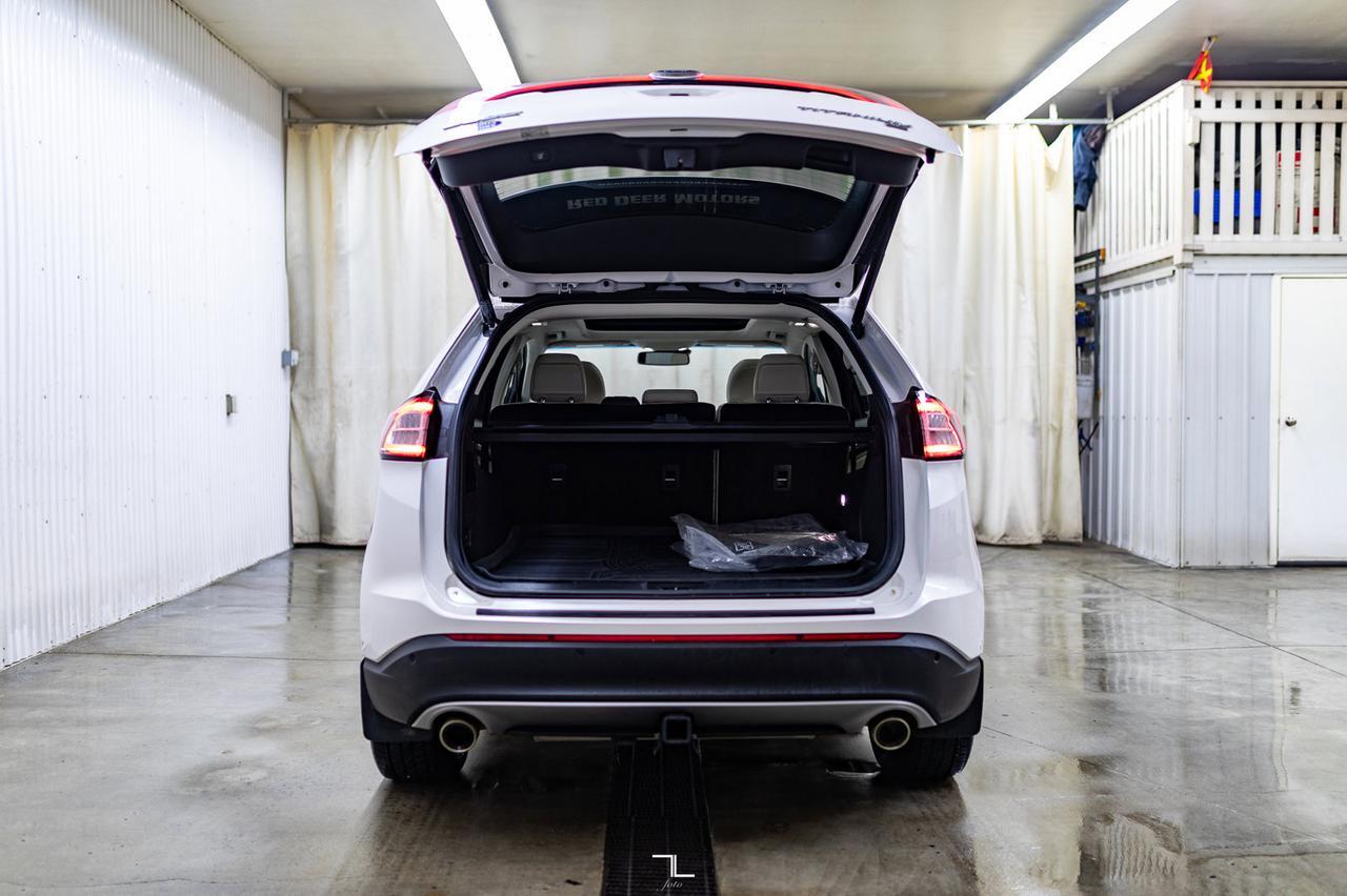 2016 Ford Edge AWD Titanium Leather Roof Nav BCam Red Deer AB