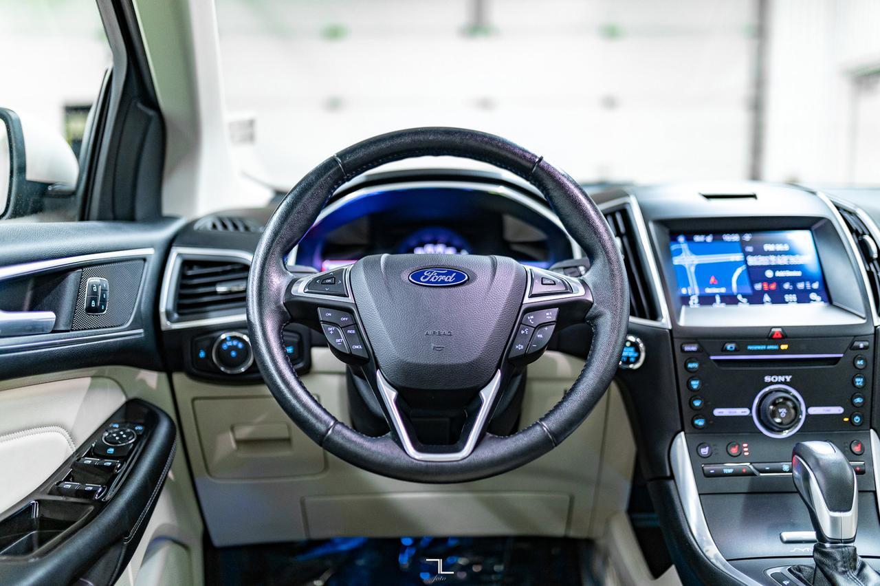 2016 Ford Edge AWD Titanium Leather Roof Nav BCam Red Deer AB